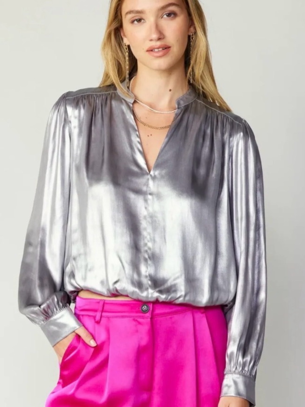 Current Air Silver Metallic Bubble Hem Split Neck Blouse Holiday Ready Size M